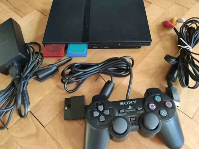 PlayStation 2 - Slim Black Spielekonsole (PAL SCPH-75004) + EXTRAS + 13 SPIELE - Bild 1 von 4