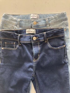 Lot of 2 Jordache Girls Skinny Light & Dark Blue Jeans. Girl’s Size 12. - Picture 1 of 12
