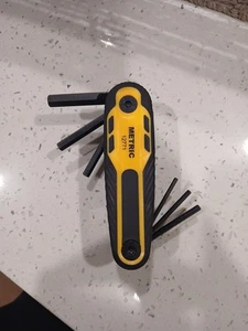8 pc. Locking Metric Hex Key Set TIT12771 Brand New! - Foto 1 di 6