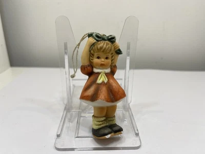 Hummel Figur Ornament 8 cm. Zustand siehe Fotos  - Bild 1 von 3