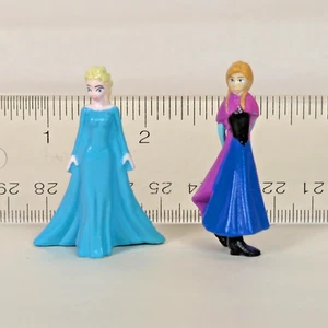 Disney Frozen 2 Doll Lot Elsa & Anna Collectible 1.75" Mini Dolls - Picture 1 of 4