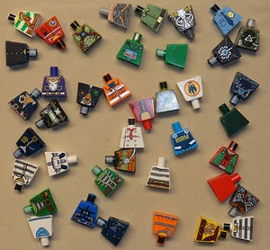 40 Lego Random Minifig Torso's SENZA BRACCIA o MANI PARTI DI MINIFIGURE CASUALI - Foto 1 di 1