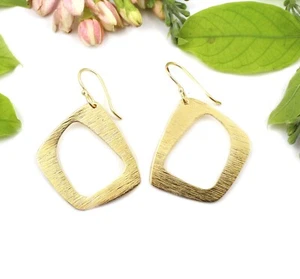 Elegant Long Dainty Minimal Drop Gold Plated Earrings - Picture 1 of 2