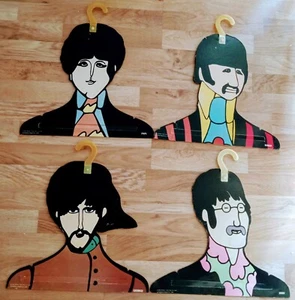 BEATLES YELLOW SUBMARINE 1968 ORIGINAL PAPPAUFHÄNGER ~KOMPLETTER 4er SATZ - Bild 1 von 4