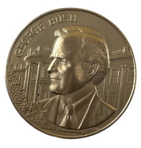 George Bush Presidential Medal Inaugurated January 20, 1989 US Mint with Stand - Bild 1 von 7