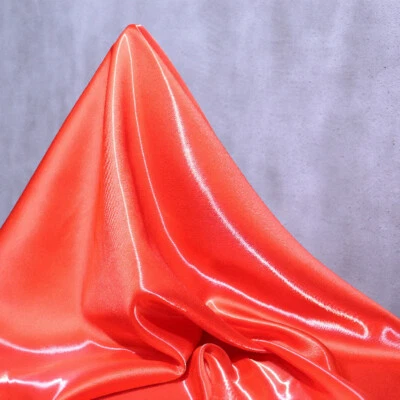 Vestido de noche de novia de tela brillante satinado brillante satinado brillo líquido artesanía Foto 1 de 4