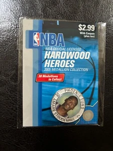 NEW SEALED 2005 NBA Hardwood Heroes Medallion Collection – AMARE STOUDEMIRE - Picture 1 of 2