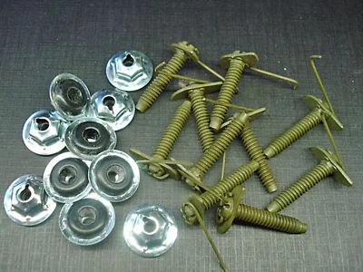 10 piezas NOS clips de moldura y tuercas selladoras Chevrolet Cadillac Pontiac Buick Pontiac Foto 1 de 3