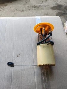 2011-16 MK3 FORD RANGER FUEL PUMP + SENDER UNIT 2.2 TDCI DIESEL AB399H307EC - Picture 1 of 4