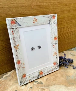 Robin bird design decoupaged picture frame. - Picture 1 of 3