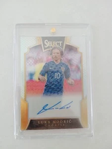 2016 Select Luka Modric Signatures Auto #77/99 Autograph - Bild 1 von 2