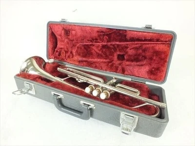 YAMAHA YTR-136 Tromba Sib argento - Immagine 1 di 4