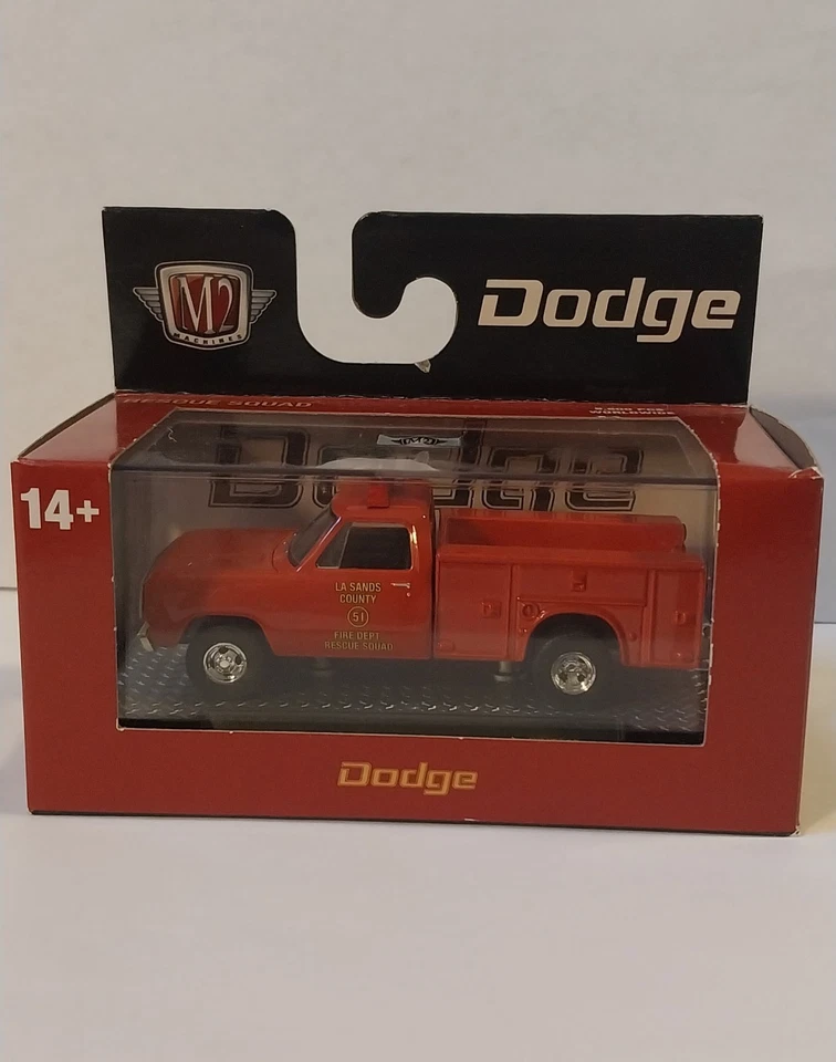 Cama de serviço VHTF M2 Machines esquadrão de resgate de emergência 51 1972 Dodge D300 - Imagem 1 de 4