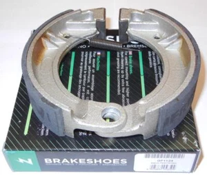 Zapatas de freno de tambor delanteras traseras KTM MC MX GS 125 175 250 1972-1983 de Italia GF1124 - Imagen 1 de 1