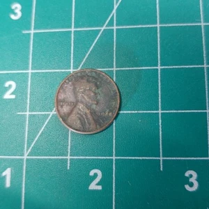 1944 Wheat Penny US One Cent Coin, No Mint Mark - Picture 1 of 7