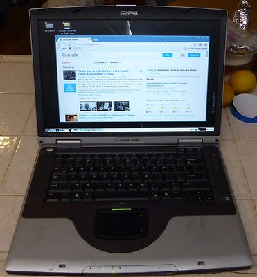 portátil compaq presario x1400, 1 GB de RAM, disco duro de 80 GB, usado, arranca a veces Foto 1 de 4