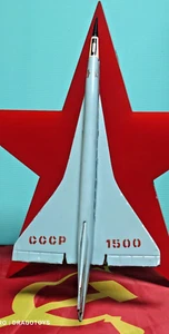 VINTAGE AIRPLANE TU 144 'TUPOLEV' TIN TOY JET USSR SOVIET ERA CCCP 1500 FRICTION - Picture 1 of 24
