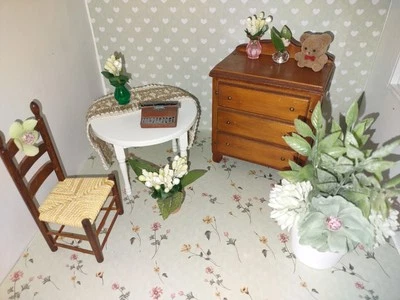 Dollhouse Furniture Lot 1:12 Bedroom Corner Set Dresser Table Chair - Image 1 of 4