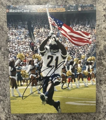 LaDainian Tomlinson Autograph 8x10 Photo “FLAG” Photo SEE PHOTOS FOR CONDITION - Image 1 of 3