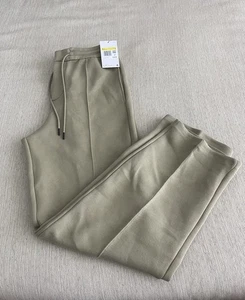 Nike Tech Tailored Fleece Open Hem Sweatpants Olive FZ7583-276 Men’s Size S - Picture 1 of 4