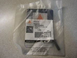 Agco 6211348M1 Screw - Picture 1 of 2