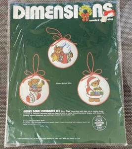 Vintage Dimensions 8314 Counted Cross Stitch Merry Bears Ornament Kit 1984 Neu USA - Bild 1 von 3