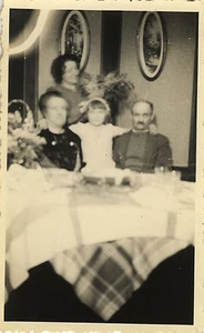 PHOTO ANCIENNE - VINTAGE SNAPSHOT - PHOTO RATÉE CURIOSITÉ FLOU INTÉRIEUR - ERROR - Picture 1 of 1