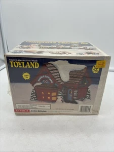 Vintage Wee Crafts Weihnachtsdorf Santas Toyland versiegelt beleuchtet neu 21613 - Bild 1 von 9