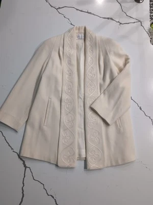 IMPRESIONANTE Chaqueta Abierta Petite Sophisticate Marfil Bordada Forrada ENORMES BOLSILLOS Foto 1 de 4