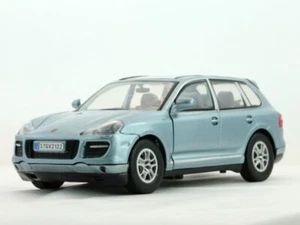 PORSCHE Cayenne Turbo - bluemetallico - MotorMax 1:24 - Foto 1 di 2