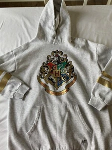 Harry Potter X H&M Youth Hoodie Sweatshirt Size 16 (XL) Pockets Spell Out Crest - Picture 1 of 7