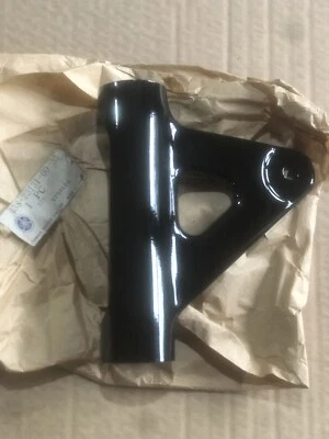 Soporte de montaje de faros Yamaha DT100 DT125 DT175 250 NUEVO DE LOTE ANTIGUO R/H 438-23131-00-33 Foto 1 de 4