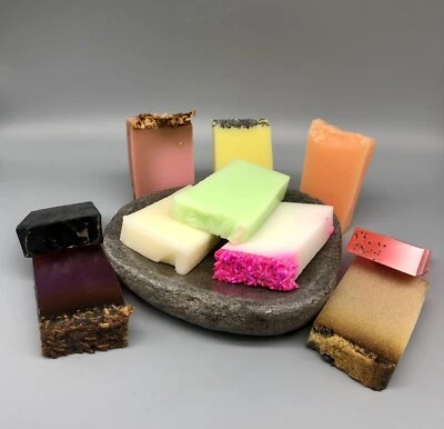 ANCIENT WISDOM 10er Mix handgemachte Seifen Gesamtgewicht ca. 400g Mitbringsel Weihnachten