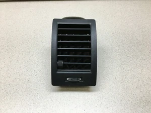 05 10 Scion Tc Dash Ac Air Vent Driver Side Factory Trim Panel LEFT LH OEM - Foto 1 di 3