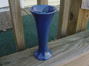 Vintage Cliftwood Art Pottery(Morton)Unmarked LARGE semi-matte Blue Trumpet Vase - Picture 1 of 4