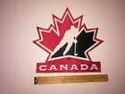 ( 1 RARE TEAM CANADA JERSEY PATCH HOCKEY OLYMPIC WORLD JUNIOR PATCH CREST ))