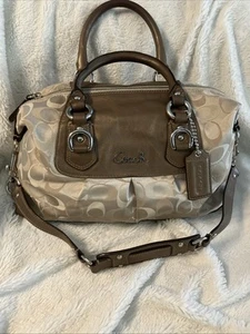 Coach Handtasche hellbraun und taupe in Satin und Leder Umhängetasche - Bild 1 von 9