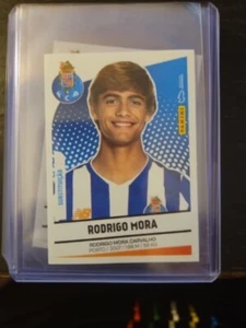 Rodrigo Mora - Rookie FCP - Rising Star - Futebol 2024/25 - #280bis - Panini NM - Bild 1 von 2