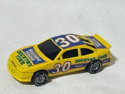1990 Racing чемпионов страны время Майкл Уолтрип #30 Pontiac, желтый, 1/64 - Изображение 1 из 4