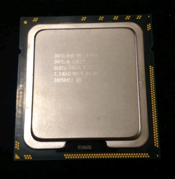 Procesador CPU de escritorio 1ª generación Intel Core i7-960 3,20 GHz 4 núcleos 8 MB LGA1366 SLBEU Foto 1 de 1