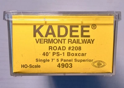 Kadee #4903 40' PS-1 Box Car w/Single 7' 5 Panel Superior Door VTR #208 NIB RTR - Image 1 of 3