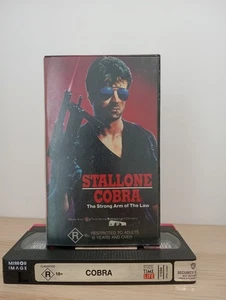 COBRA - SYLVESTER STALLONE - VHS VIDEO PAL AUS RARE VINTAGE Action - Picture 1 of 2