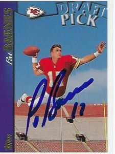 PAT BARNES SIGNED 1997 TOPPS #407 - KANSAS CITY CHIEFS - Foto 1 di 1