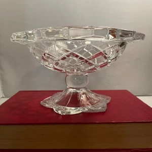 Hermoso plato de compota o caramelo con pedestal de cristal usado en excelente estado 4" x 7" - Imagen 1 de 6