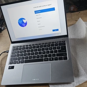 Laptop Acer Swift Go 14 pulgadas Intel Core Ultra 7 1,4 GHz 16 GB SSD de 1 TB buena - Imagen 1 de 4
