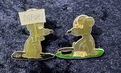 2 Retro Maus Pins von Uli Stein Pin Button Anstecker Sammeln Accessoires HL6 - Bild 1 von 4