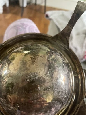 Servidor de caviar mantequilla cúpula enrollable tono plata vintage Foto 1 de 2