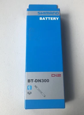 Внутренний встроенный аккумулятор Shimano Di2 BT-DN300 12 скоростей Dura-Ace IBTDN3002 - Изображение 1 из 3