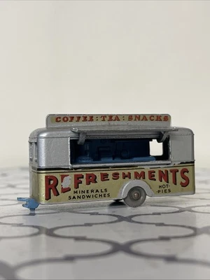 Cantimplora móvil vintage hecha en Inglaterra por Lesney No. 74 Refrescos Matchbox  Foto 1 de 4