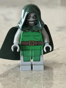 LEGO Dr Doom Minifigure - Picture 1 of 1